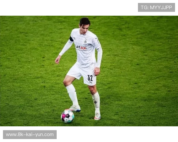 门兴格拉德巴赫1-0小胜弗赖堡,诺伊豪斯制胜